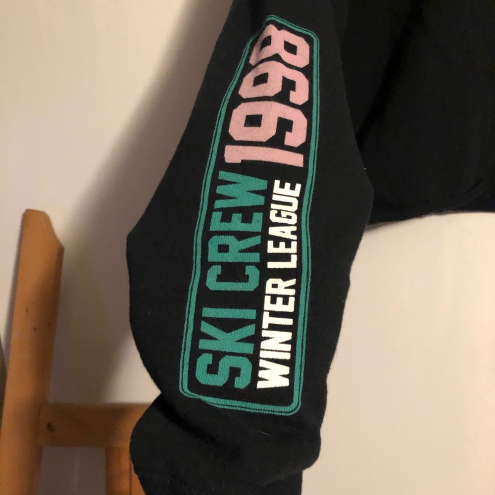 Crop top - Picture 3 of 3